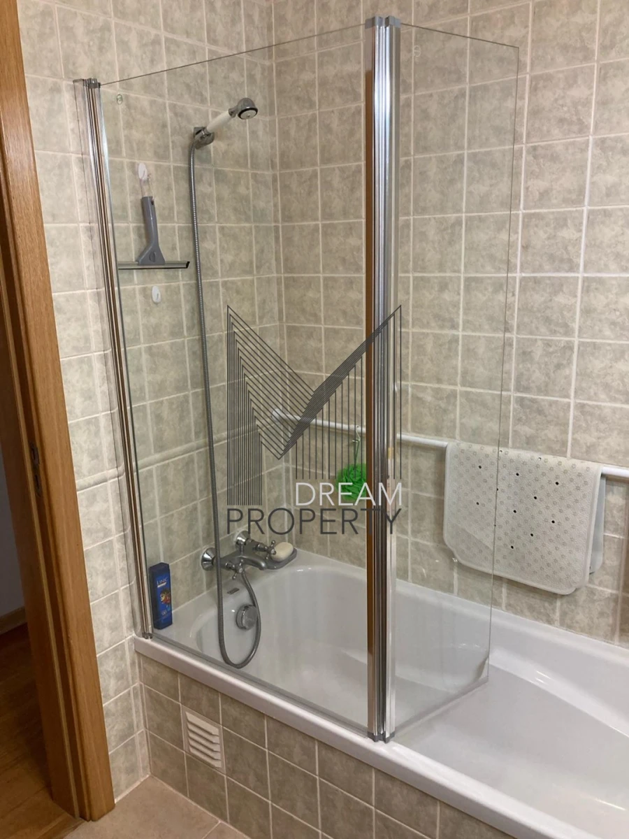 Apartamento T2 para Arrendamento em Quarteira Foto 14