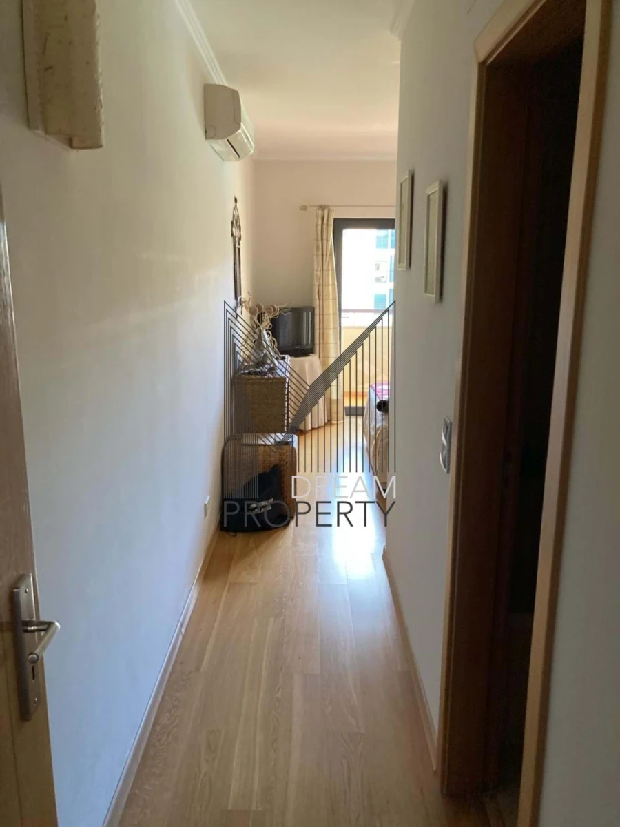 Apartamento T2 para Arrendamento em Quarteira Foto 21