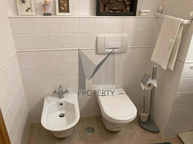 Apartamento T2 para Arrendamento em Quarteira Foto 12