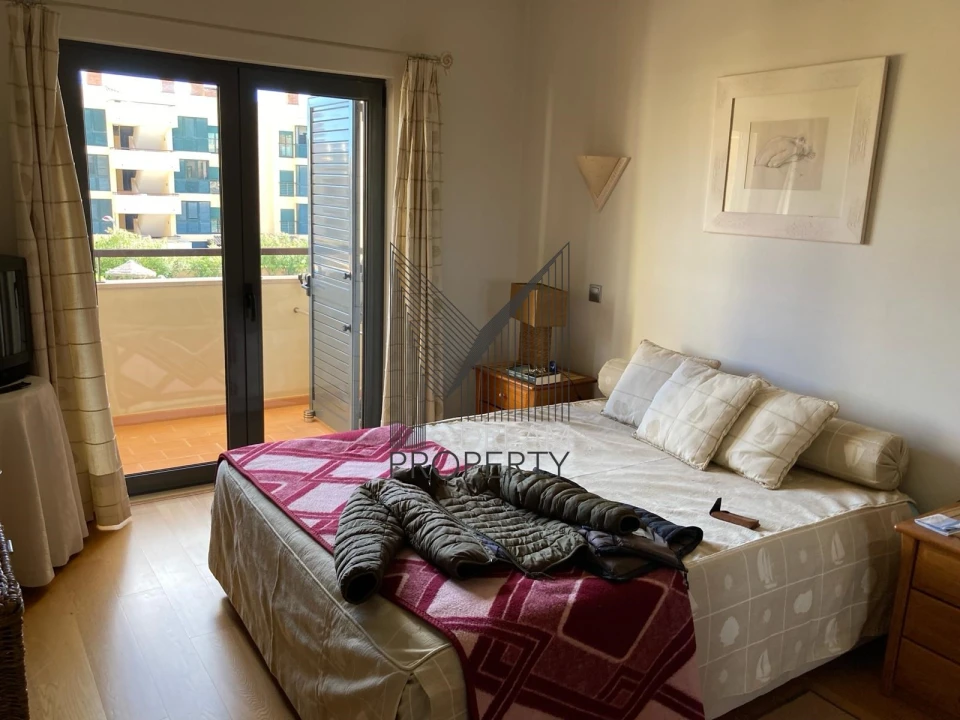 Apartamento T2 para Arrendamento em Quarteira Foto 20