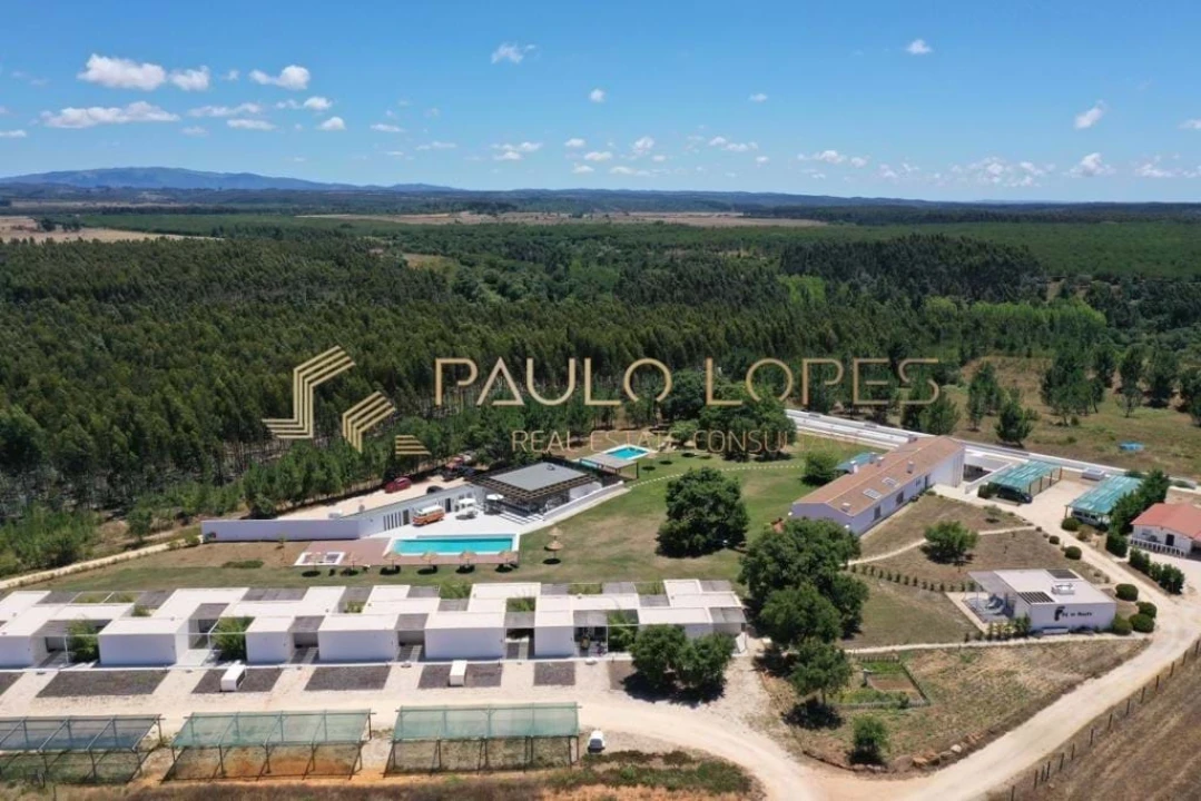 Quinta T26 para Venda em São Teotónio Foto 1