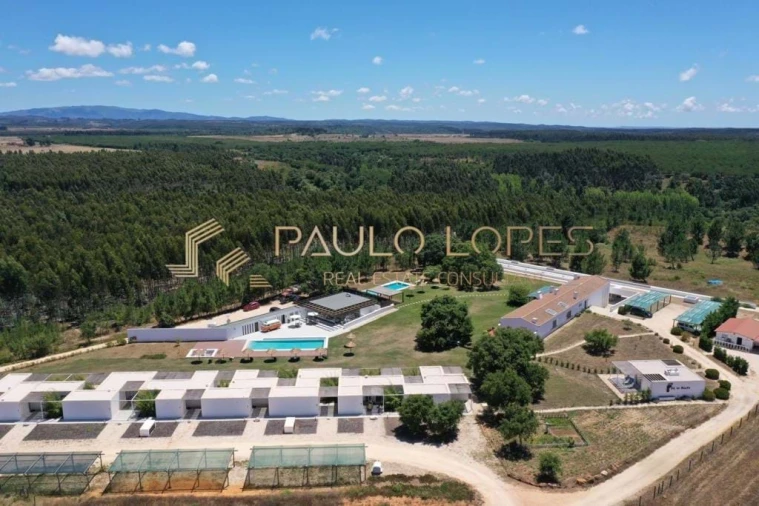 Quinta T26 para Venda em São Teotónio