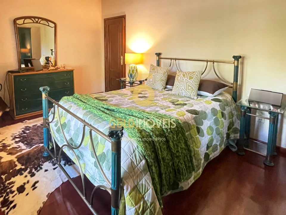 Moradia T4 para Venda em Sobrado e Bairros Foto 30