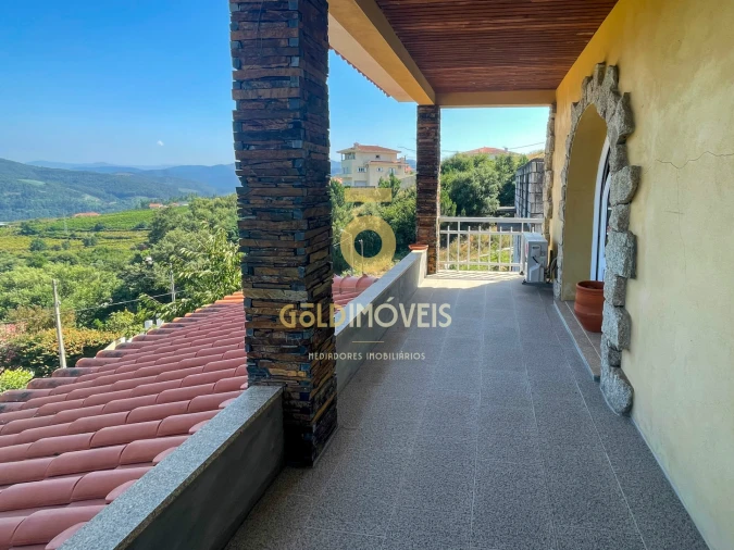 Moradia T4 para Venda em Sobrado e Bairros Foto 6