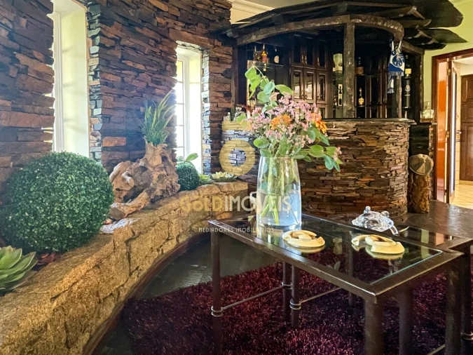 Moradia T4 para Venda em Sobrado e Bairros Foto 42