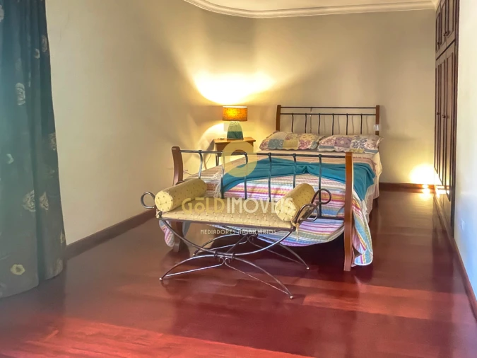 Moradia T4 para Venda em Sobrado e Bairros Foto 28