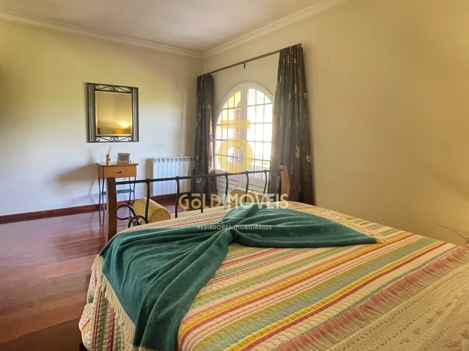 Moradia T4 para Venda em Sobrado e Bairros Foto 27