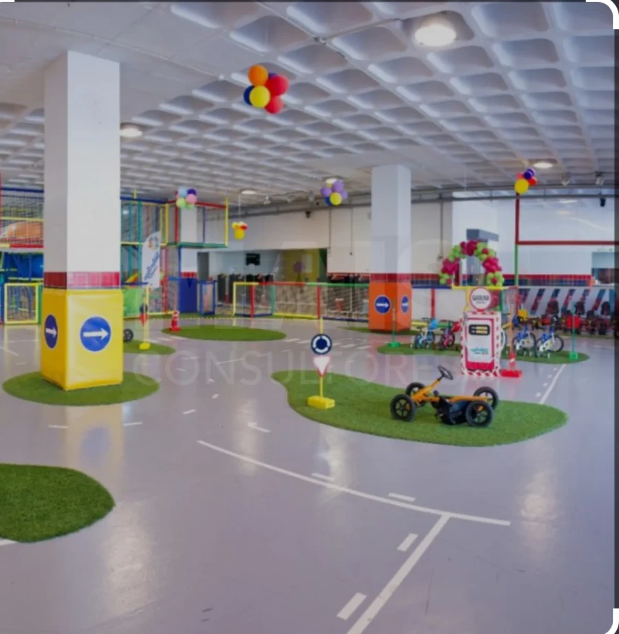 Loja para Venda em Sacavém e Prior Velho Foto 4