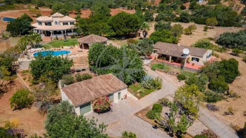 Moradia T6 para Venda em Conceição e Cabanas de Tavira