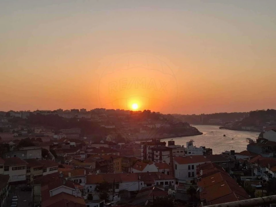 Apartamento T1 para Venda em Santa Marinha e São Pedro da Afurada Foto 35