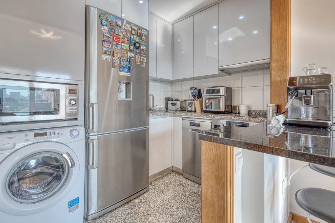 Apartamento T1 para Venda em Santa Marinha e São Pedro da Afurada Foto 13