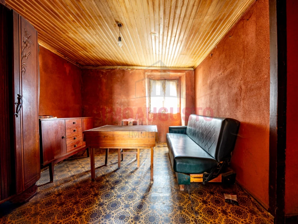 Moradia T3 para Venda em Lamegal Foto 5