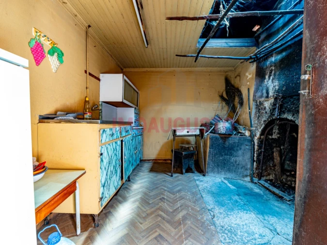 Moradia T3 para Venda em Lamegal Foto 11