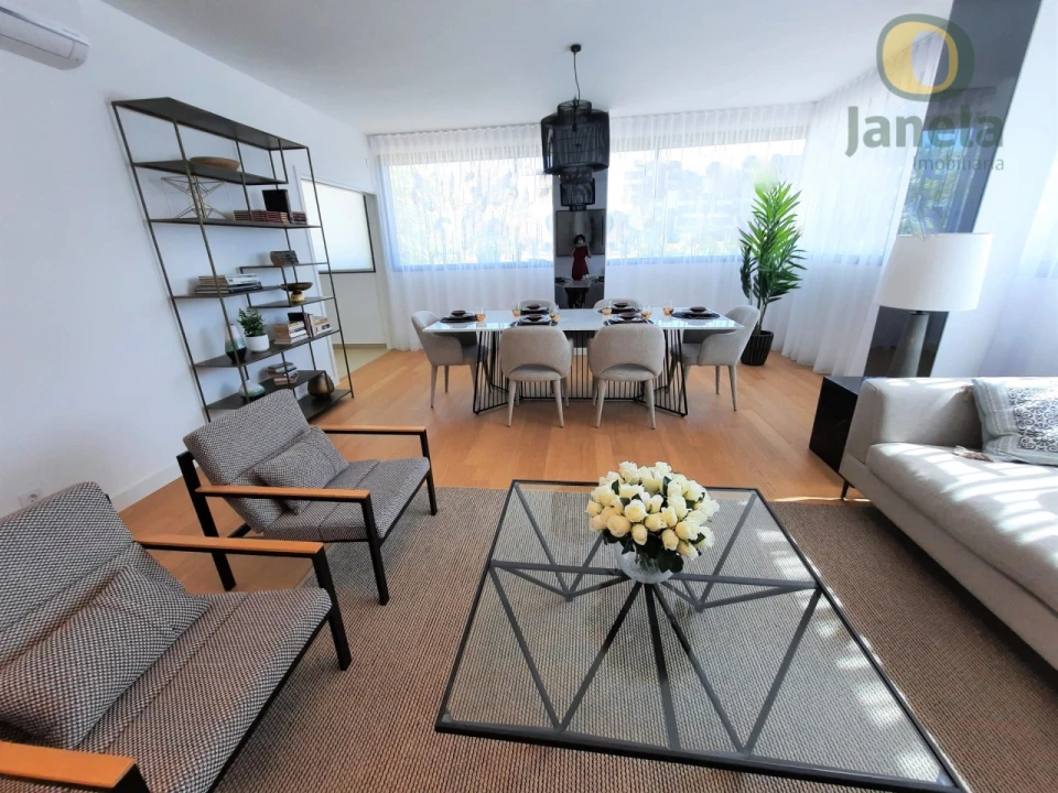 Apartamento T4 para Venda em Faro (Sé e São Pedro) Foto 4