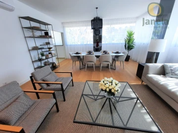 Apartamento T4 para Venda em Faro (Sé e São Pedro)