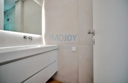 Moradia T4 para Venda em Alcabideche