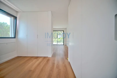 Moradia T4 para Venda em Alcabideche