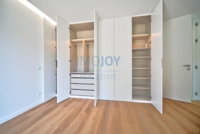 Moradia T4 para Venda em Alcabideche