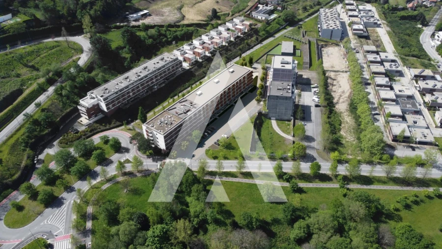 Apartamento T4 para Venda em Costa Foto 3