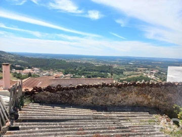 Armazém para Venda em Lamas e Cercal