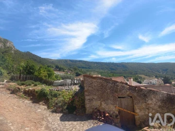Armazém para Venda em Lamas e Cercal