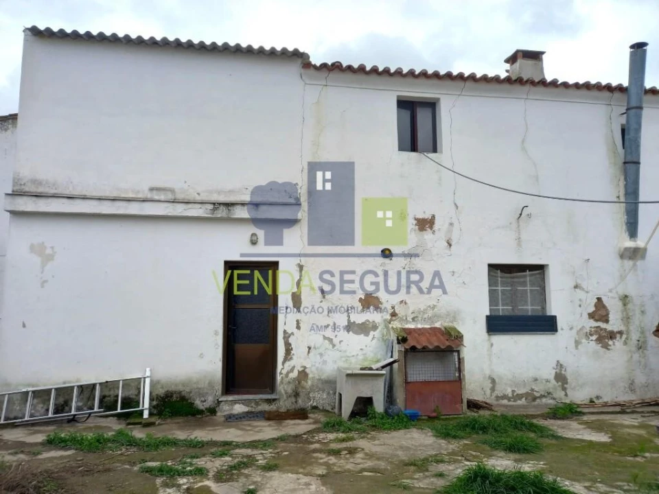 Moradia T5 para Venda em Amareleja Foto 21