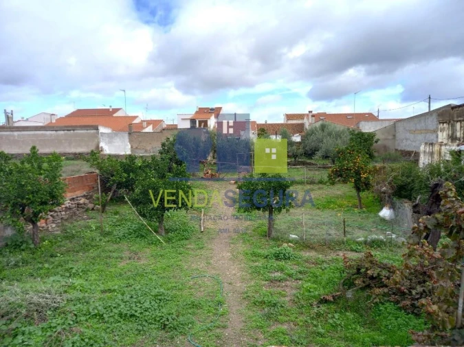 Moradia T5 para Venda em Amareleja Foto 24