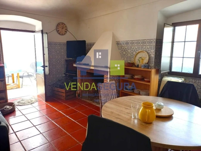 Moradia T5 para Venda em Amareleja Foto 14