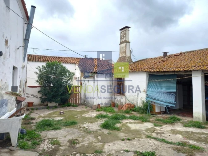 Moradia T5 para Venda em Amareleja Foto 25