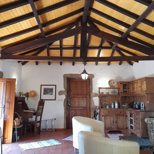 Moradia T1 para Venda em Tabuaço Foto 9