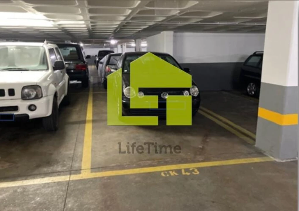 Loja para Venda em Lordelo do Ouro e Massarelos Foto 11