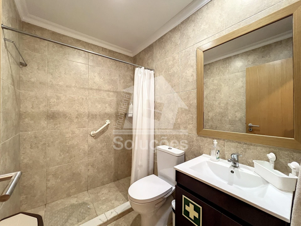 Apartamento T1 para Arrendamento em Portimão Foto 4