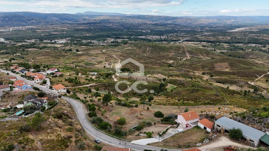 Terreno para Venda em Santo Antonio de Monforte Foto 8