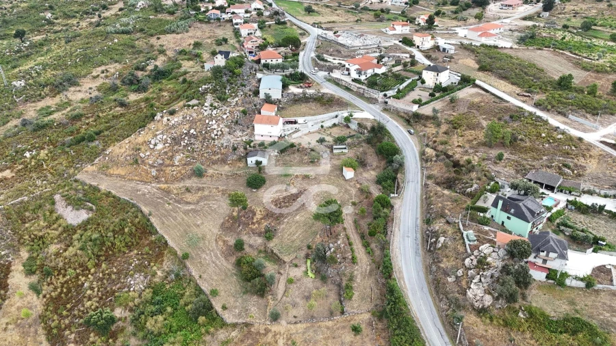 Terreno para Venda em Santo Antonio de Monforte Foto 15
