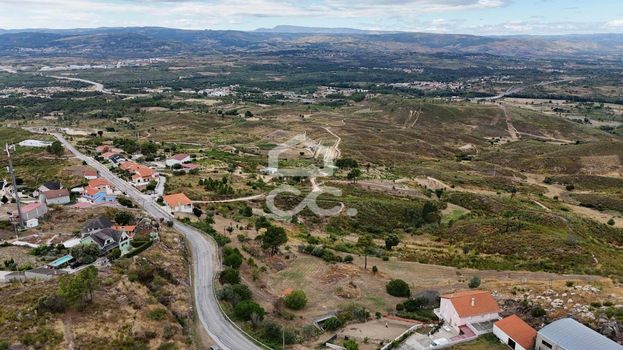 Terreno para Venda em Santo Antonio de Monforte Foto 5