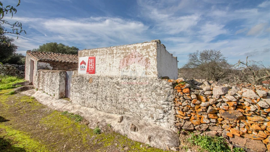 Moradia T0 para Venda em Giões Foto 3