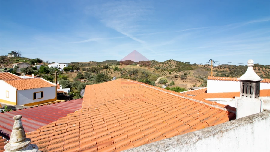 Moradia T1 para Venda em Vaqueiros Foto 7