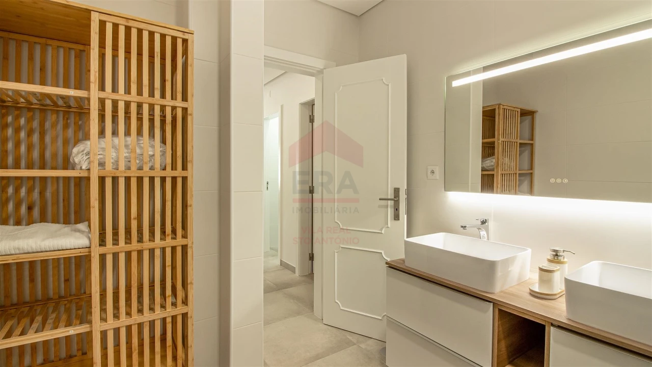 Moradia T4 para Arrendamento férias em Monte Gordo Foto 23