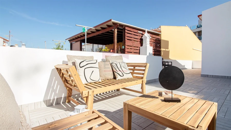 Moradia T4 para Arrendamento férias em Monte Gordo Foto 3