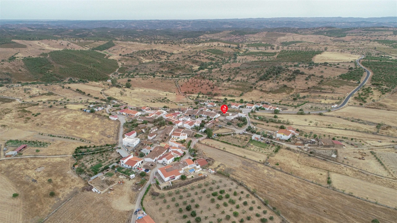 Moradia T0 para Venda em Alcoutim e Pereiro Foto 6