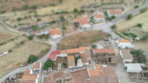 Moradia T0 para Venda em Alcoutim e Pereiro