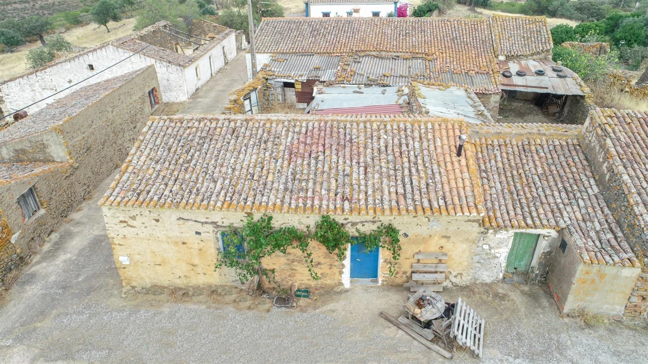 Moradia T0 para Venda em Alcoutim e Pereiro Foto 3
