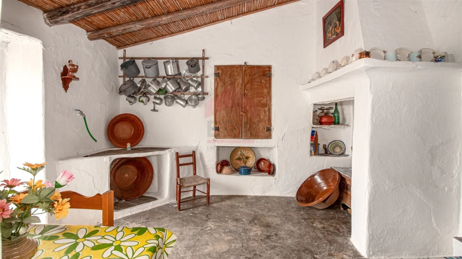 Moradia T0 para Venda em Martim Longo