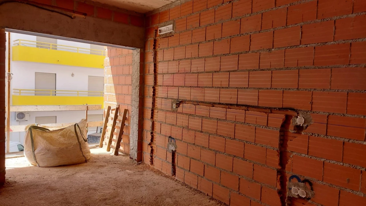 Apartamento T0 para Venda em Monte Gordo Foto 3