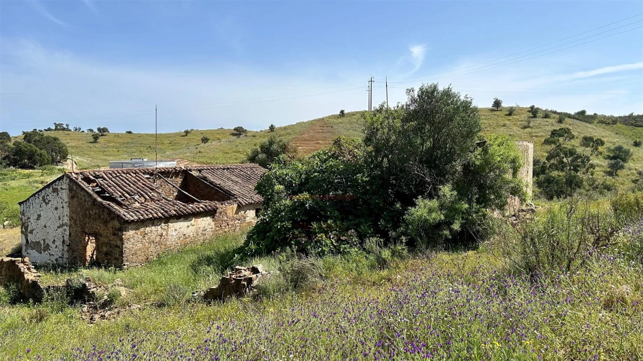 Moradia T0 para Venda em Odeleite Foto 9