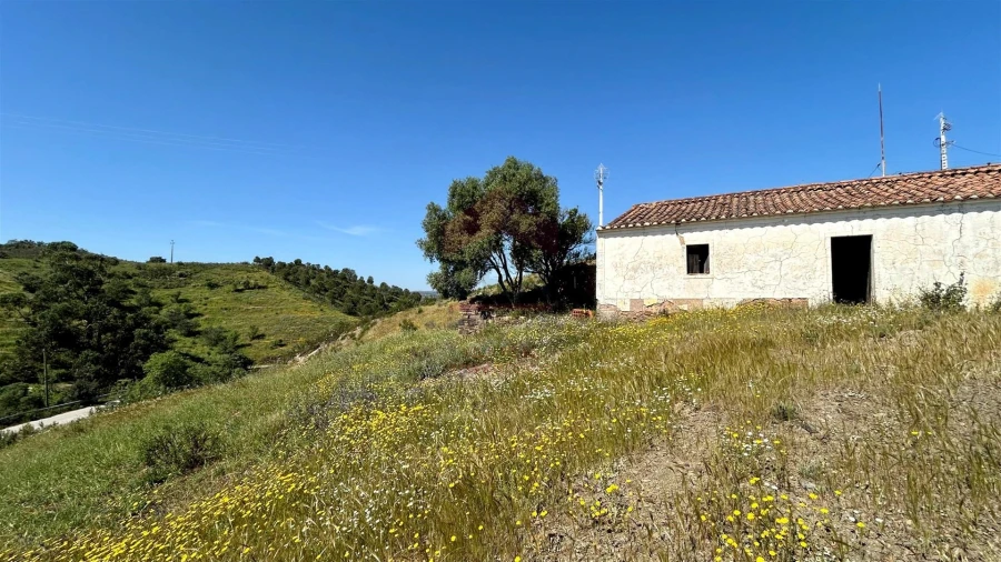 Moradia T0 para Venda em Odeleite Foto 7