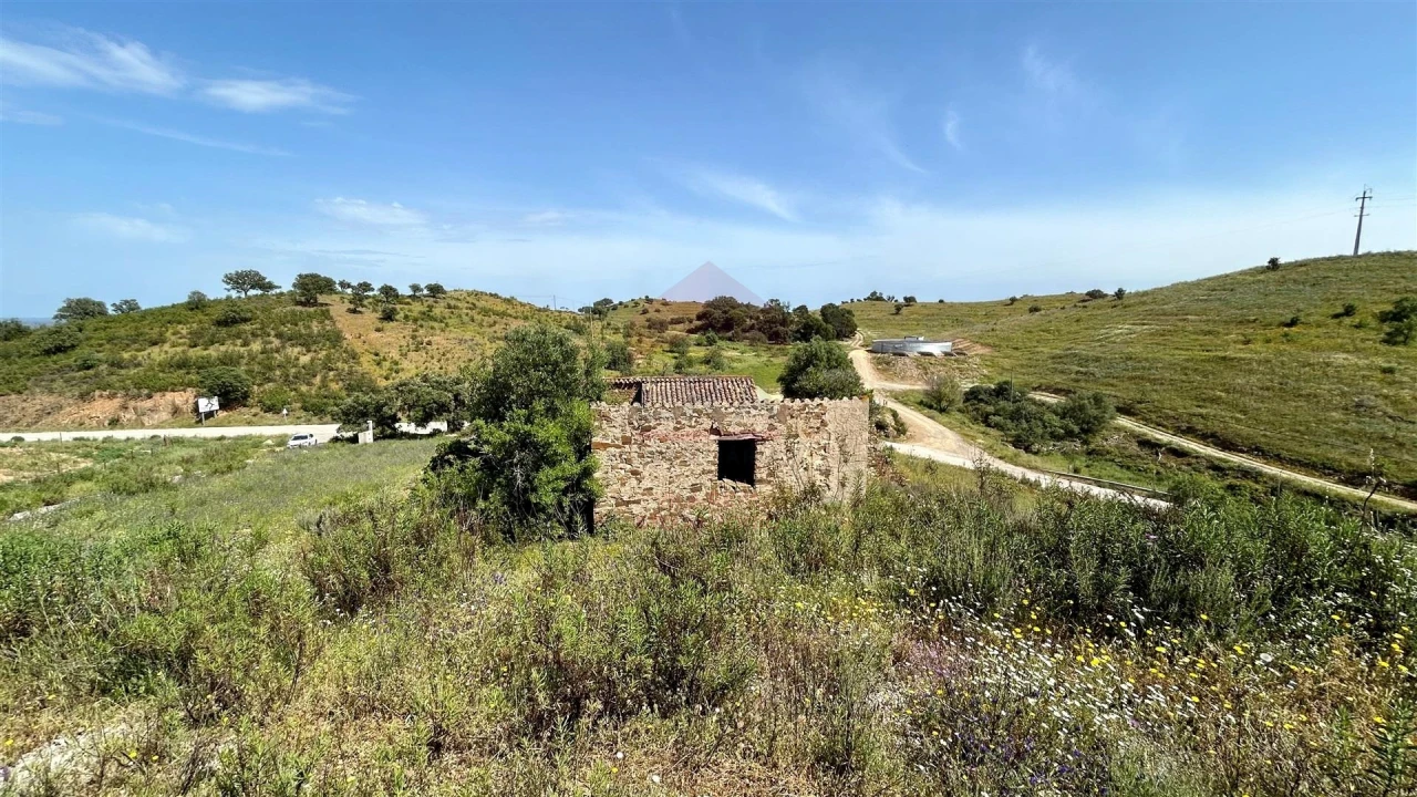 Moradia T0 para Venda em Odeleite Foto 10