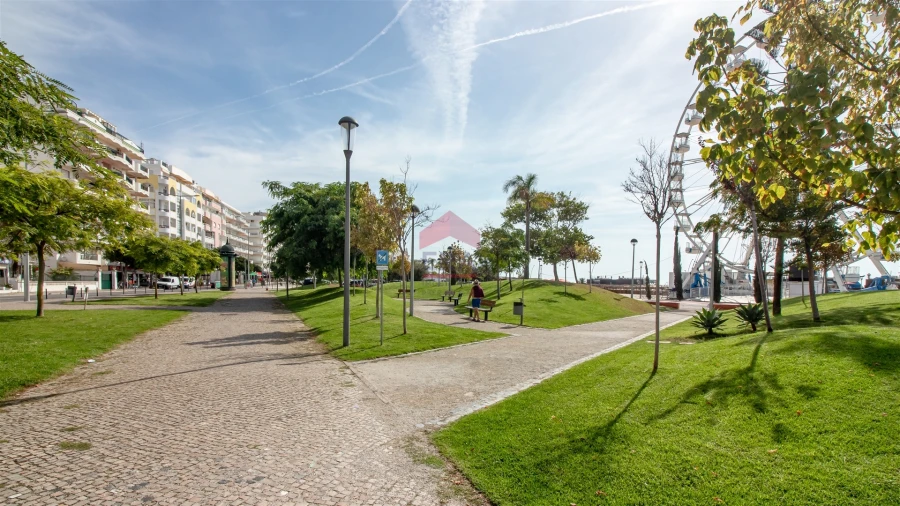 Loja para Venda em Monte Gordo Foto 10