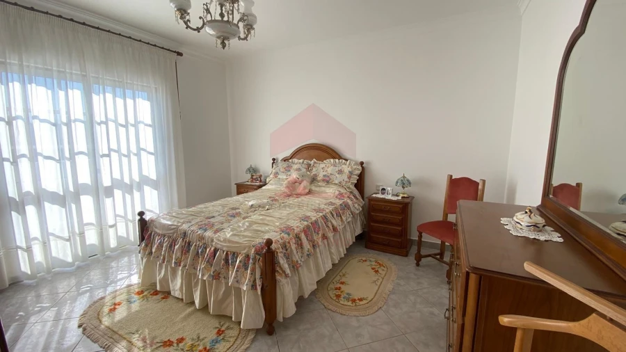 Moradia T3 para Venda em Monte Gordo Foto 4