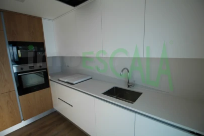 Apartamento T2 para Venda em Marvila, Ribeira Santarém, São Salvador, São Nicolau